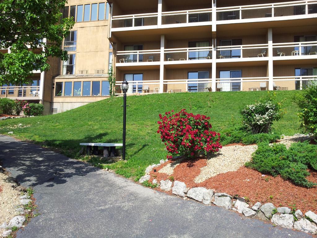 Inn At Grand Glaize Osage Beach Exterior photo