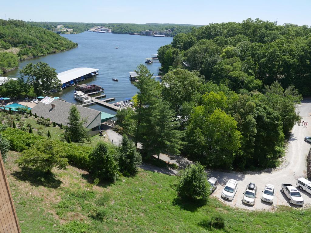 Inn At Grand Glaize Osage Beach Exterior photo
